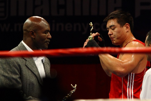 征戰(zhàn)倫敦八大豫將之六:重量級拳王張志磊 征戰(zhàn)倫敦八大豫將之六:重量級拳王張志磊