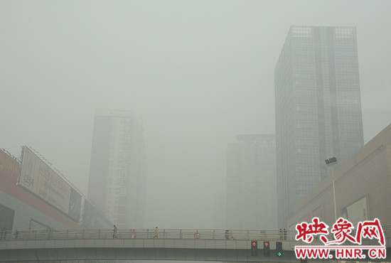 “霧霾”，應(yīng)該是2013年人們最不能忘記的詞語