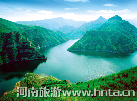 濟(jì)源黃河三峽清涼之游 探玄天大溶洞玩懸崖上漂流 濟(jì)源黃河三峽清涼之游 探玄天大溶洞玩懸崖上漂流