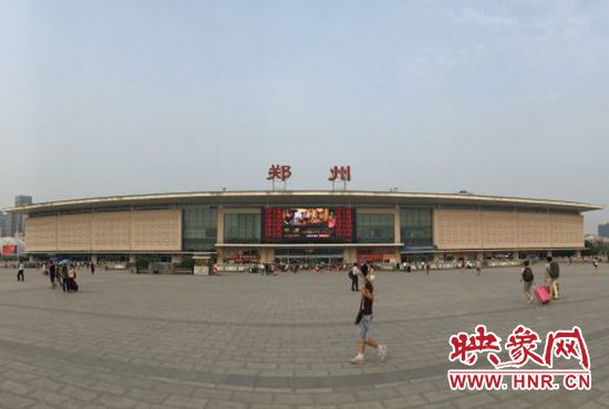 目前，鄭州前往上海、廣州等方向的火車票較為搶手。